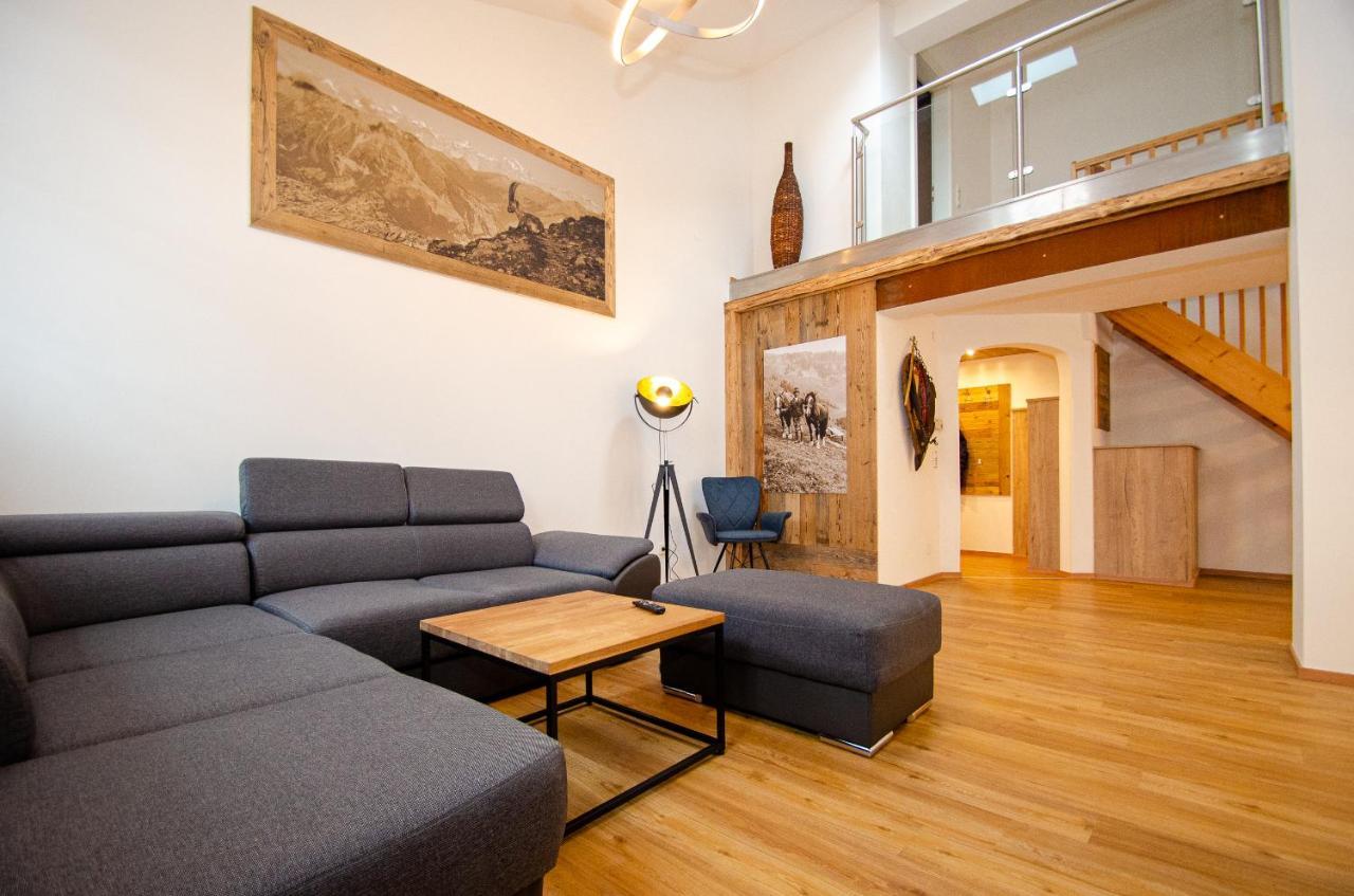 Appartementhaus Zell City By All In One Apartments 젤암제 외부 사진