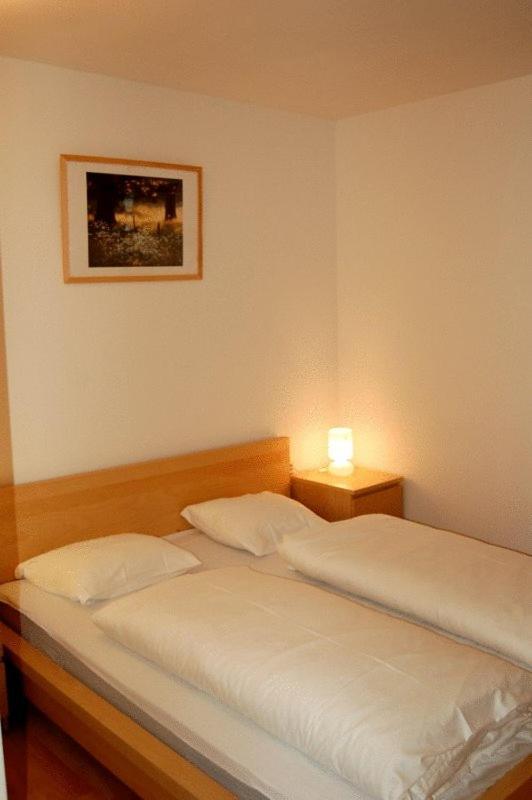 Appartementhaus Zell City By All In One Apartments 젤암제 외부 사진