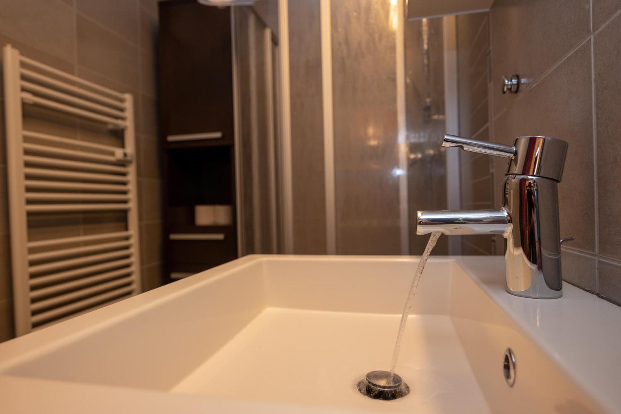 Appartementhaus Zell City By All In One Apartments 젤암제 외부 사진
