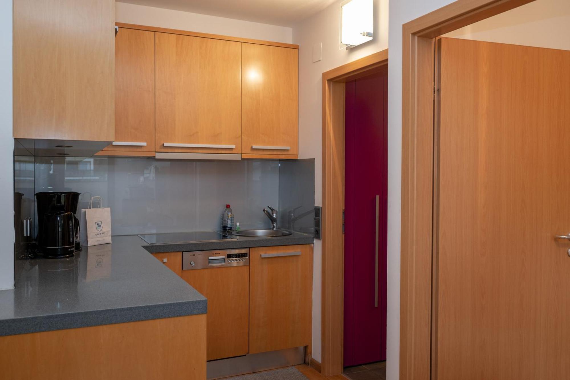 Appartementhaus Zell City By All In One Apartments 젤암제 외부 사진