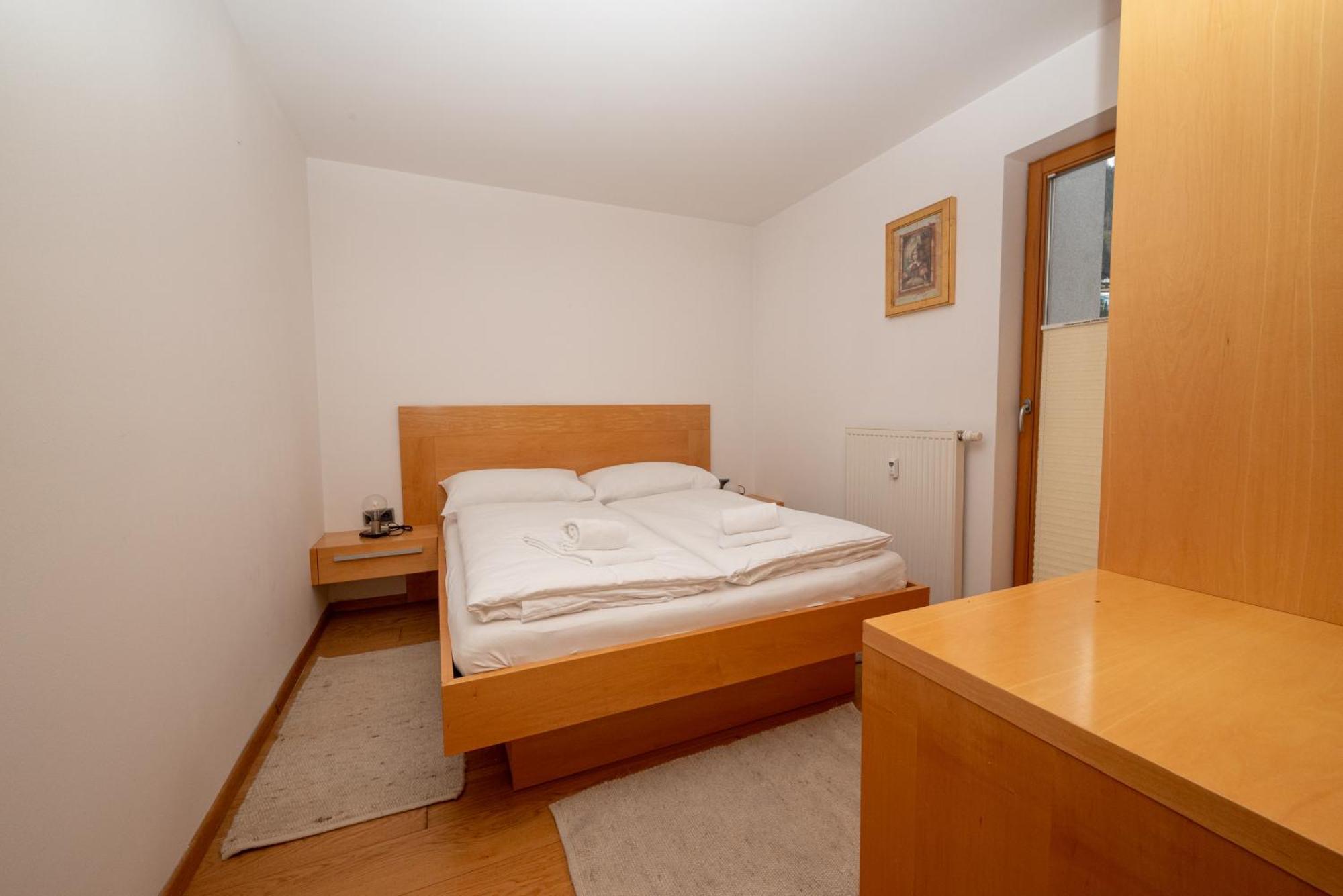 Appartementhaus Zell City By All In One Apartments 젤암제 외부 사진