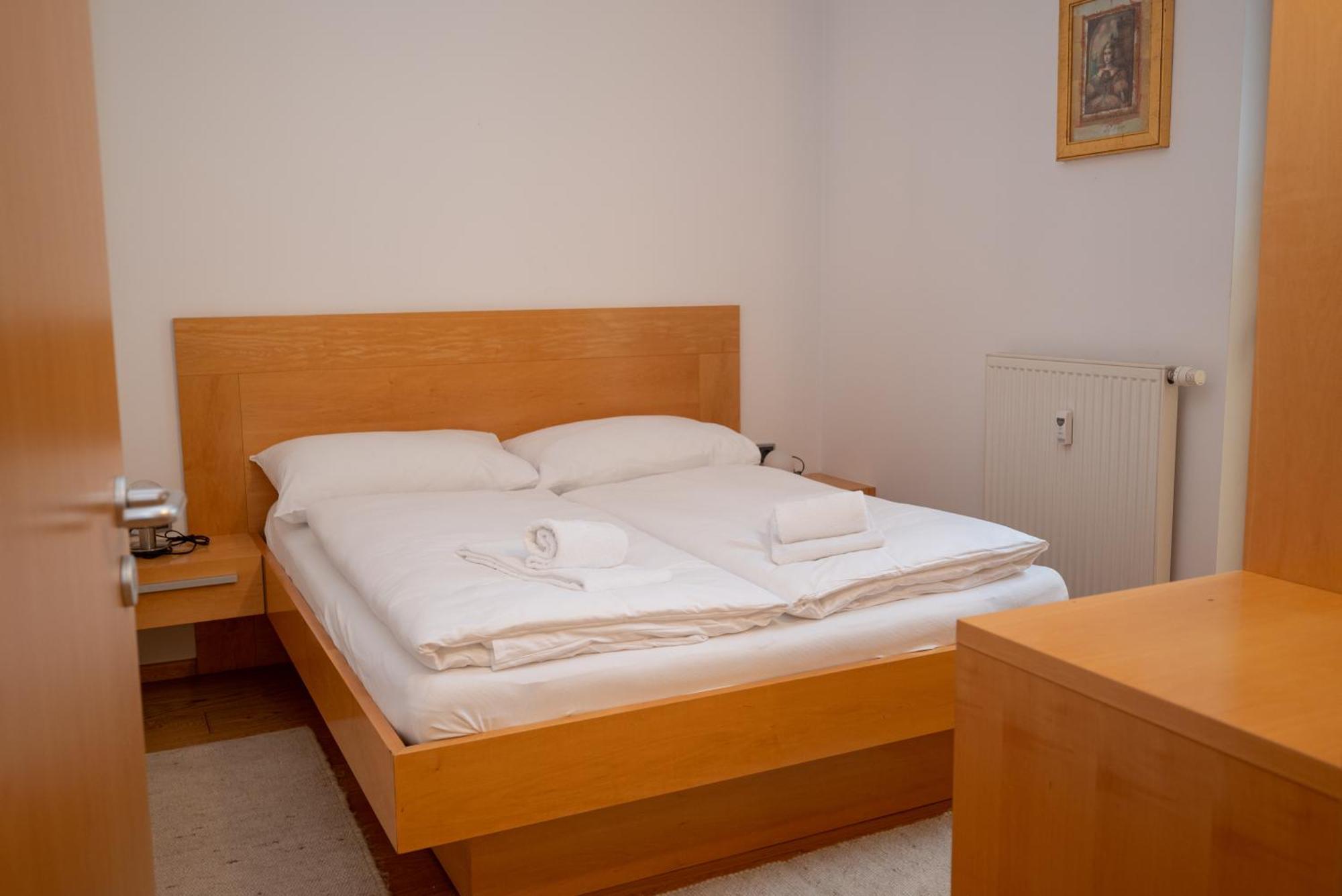 Appartementhaus Zell City By All In One Apartments 젤암제 외부 사진