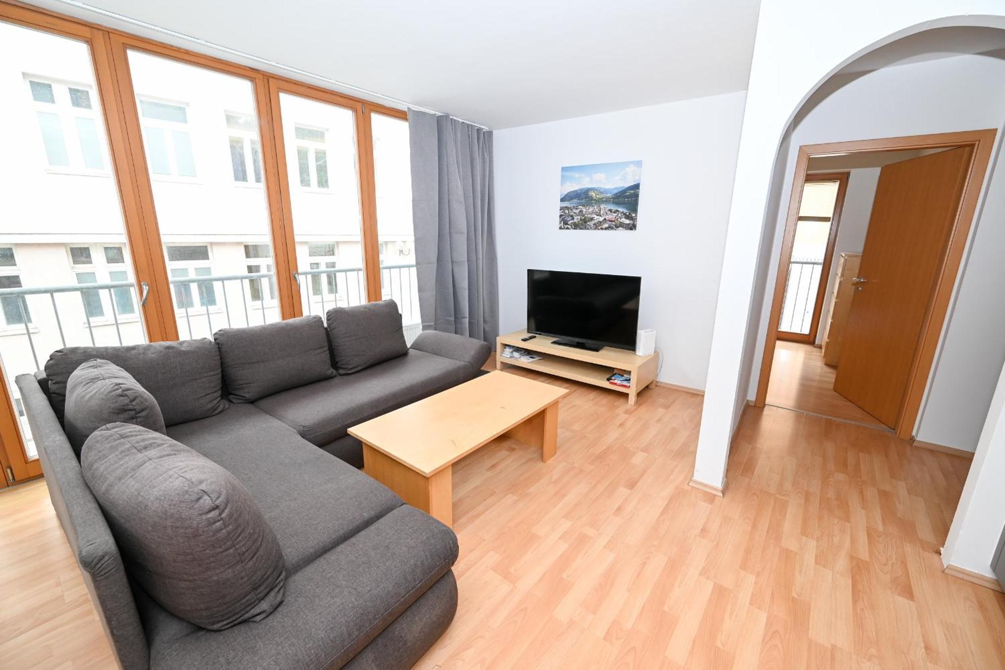 Appartementhaus Zell City By All In One Apartments 젤암제 외부 사진
