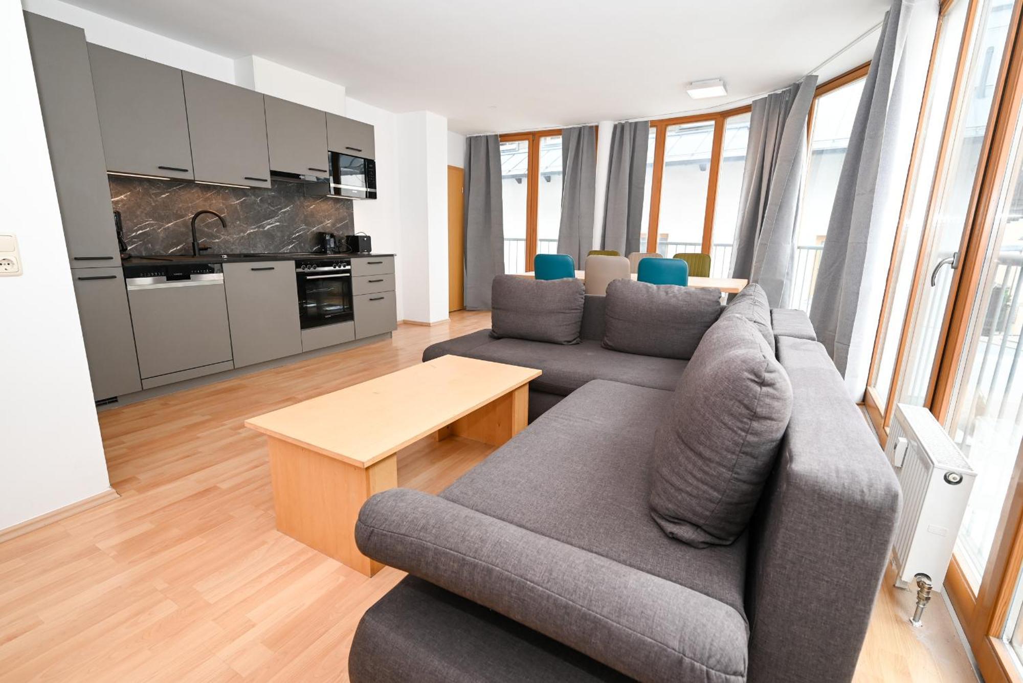Appartementhaus Zell City By All In One Apartments 젤암제 외부 사진