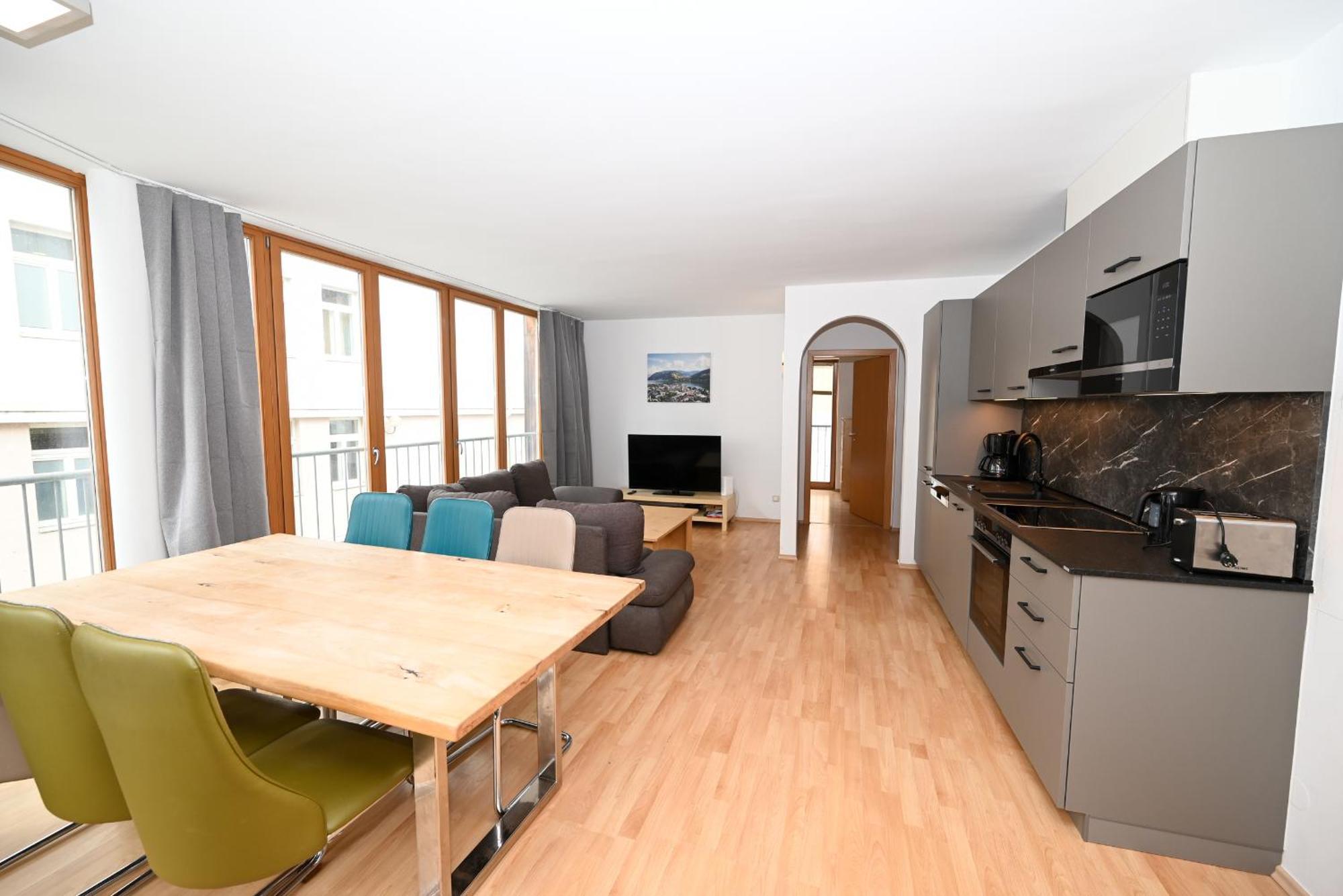 Appartementhaus Zell City By All In One Apartments 젤암제 외부 사진