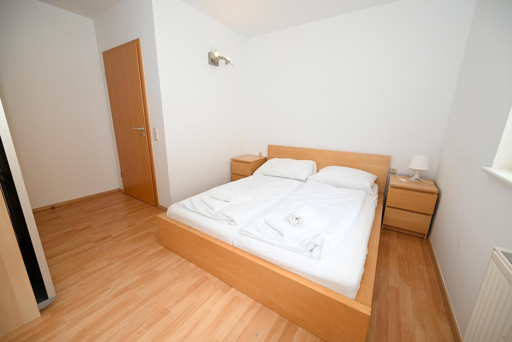 Appartementhaus Zell City By All In One Apartments 젤암제 외부 사진