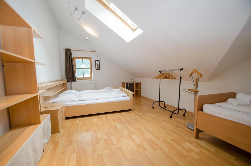 Appartementhaus Zell City By All In One Apartments 젤암제 외부 사진